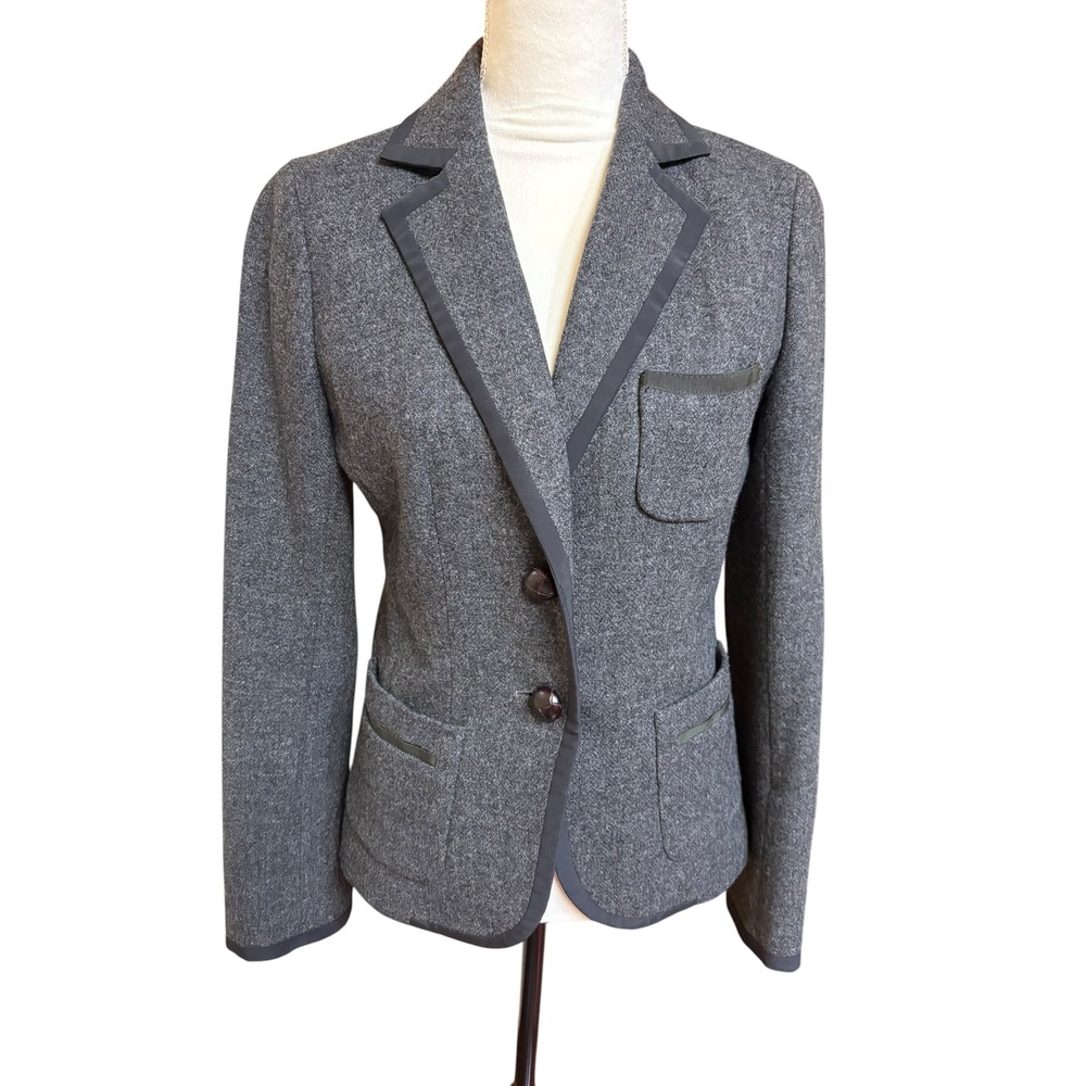J. Crew 100% Grey Wool Professional 2 Button Contrast Trim Blazer Style 17375- 4 - Picture 2 of 11